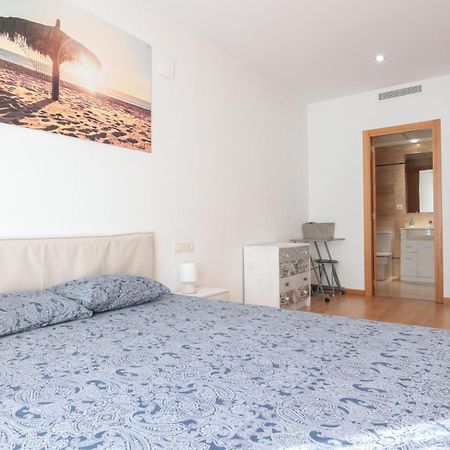Fivestepstosea - Beach Apartment Valenza Esterno foto