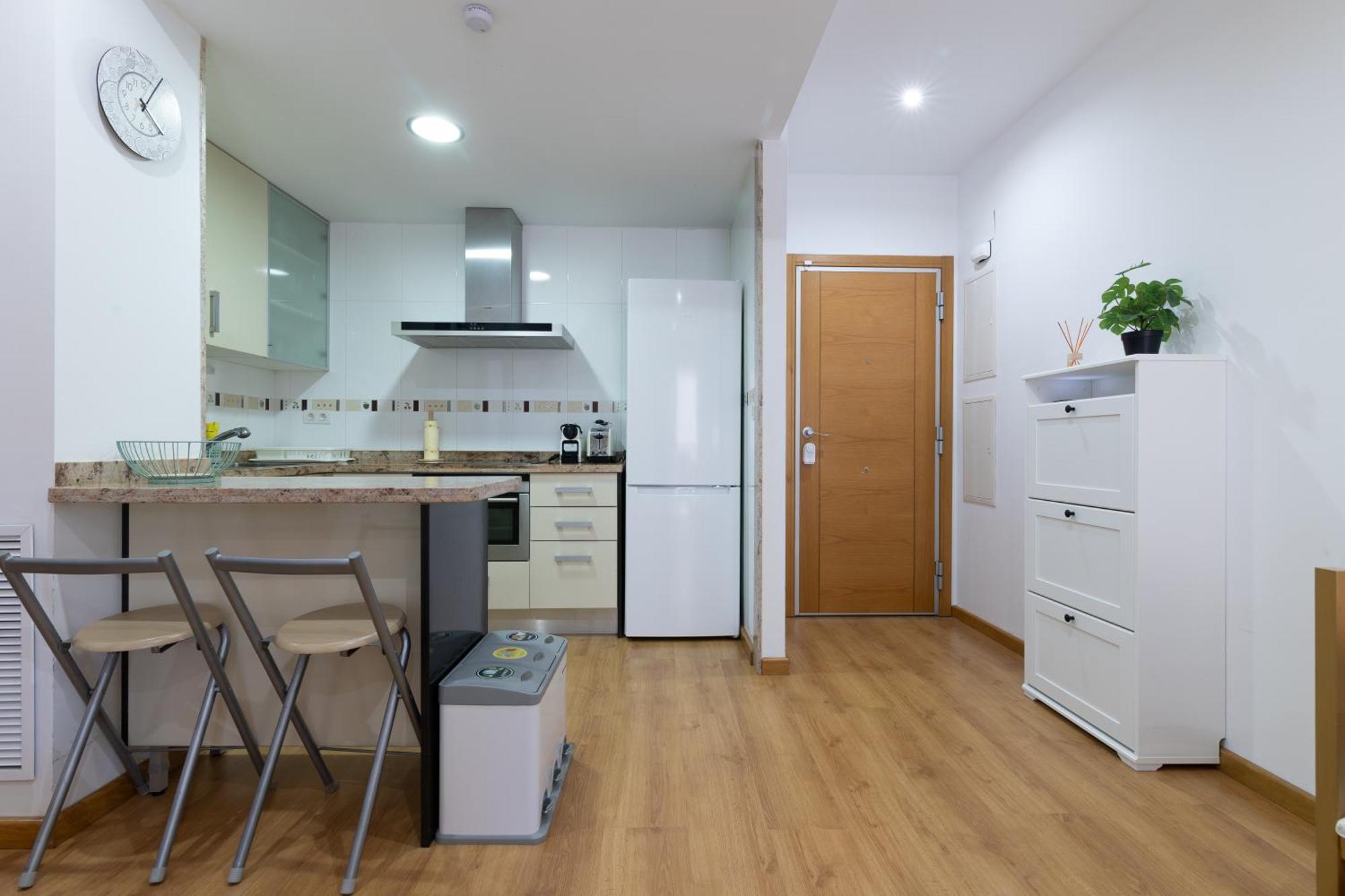 Fivestepstosea - Beach Apartment Valenza Esterno foto