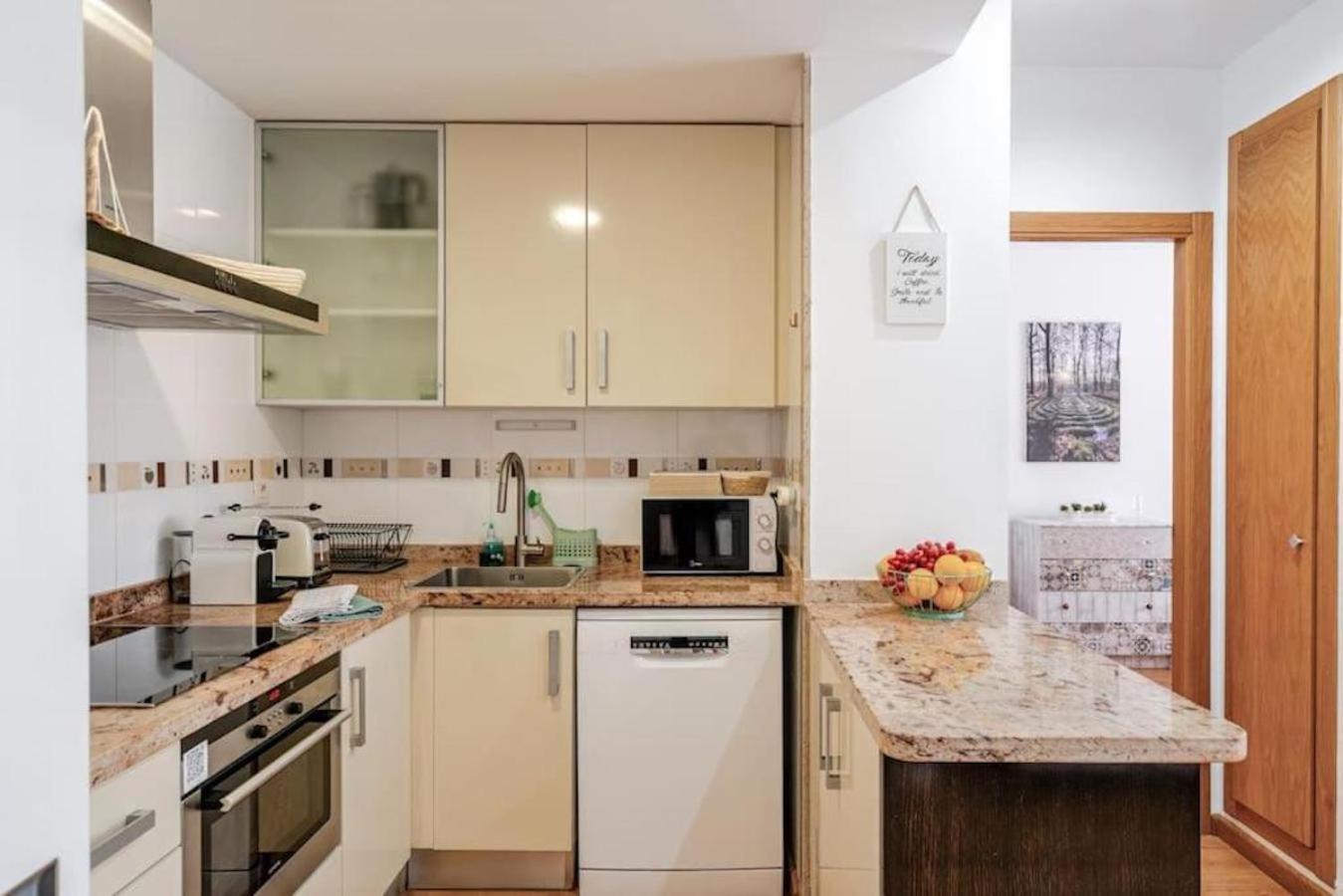 Fivestepstosea - Beach Apartment Valenza Esterno foto